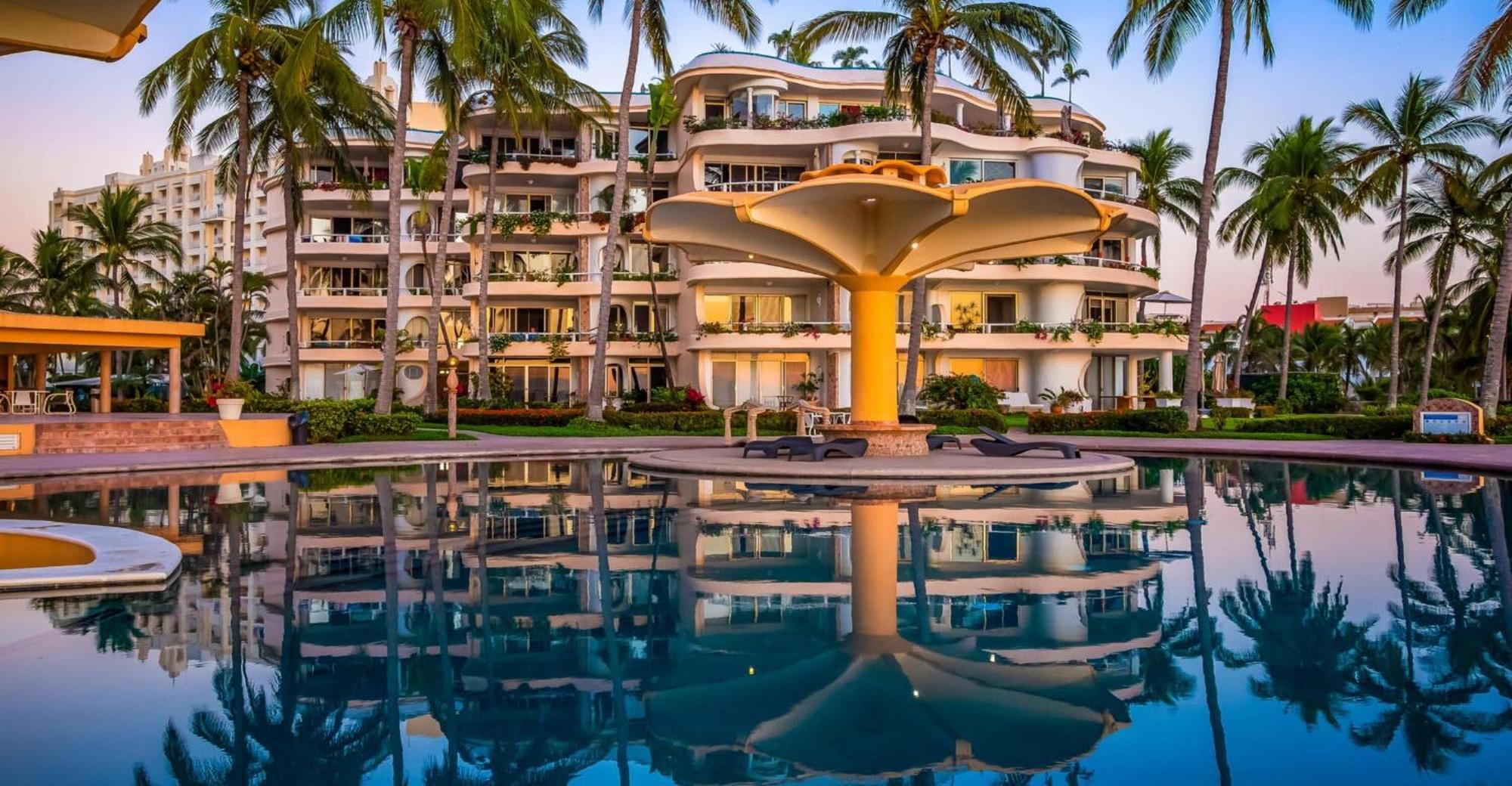 Ocean Front Condo With Pool Sleeps 6 Adults-Quinta Del Mar 203 Nuevo Vallarta Exterior photo